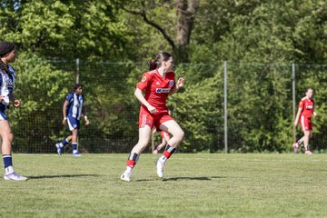 Bild 359 - wBJ Hamburger SV - Hertha BSC : Ergebnis: 5:2